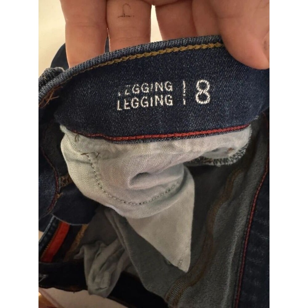 Jeans - Picture 4 of 5